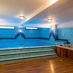 Mediterranean Отель 4*