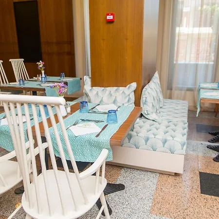 Mediterranean Hotell