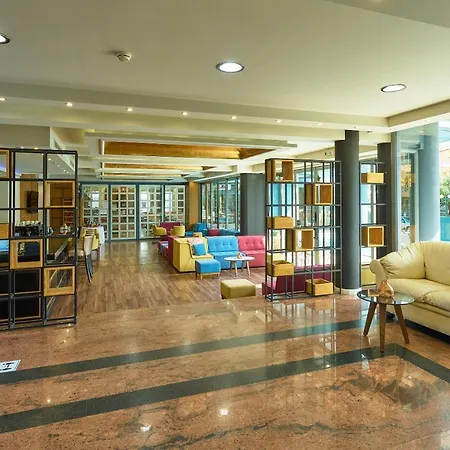Mediterranean Hotell 4*