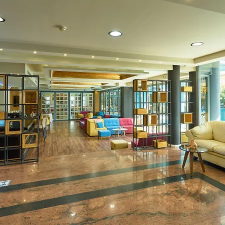 Mediterranean 4* Paralía