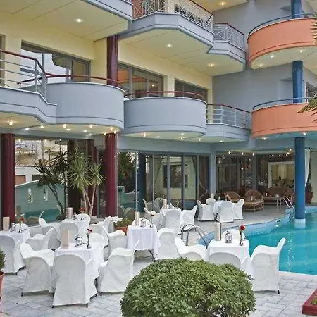 מלון Mediterranean 4*
